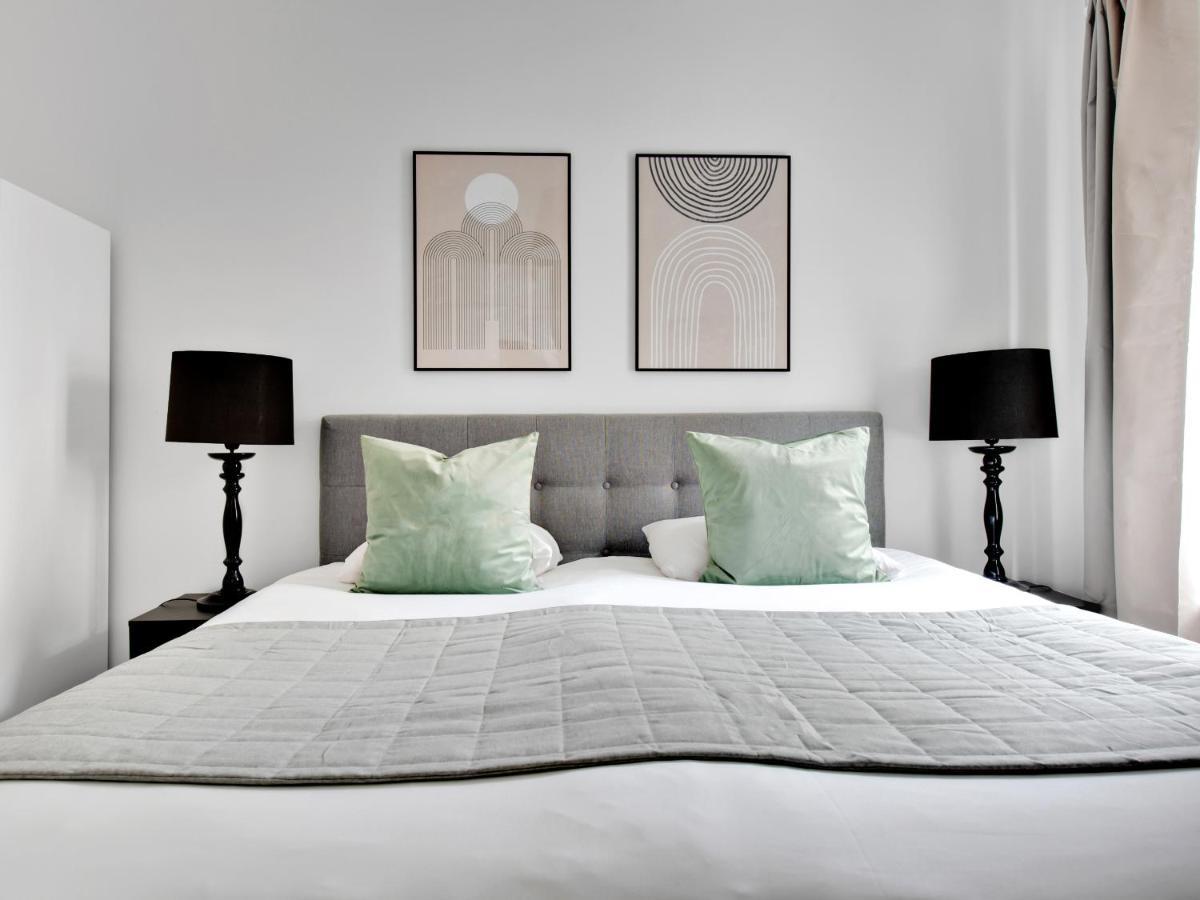 Apartment Sanders Stage - Perfectly Planned Three-bedroom Near Nyhavn